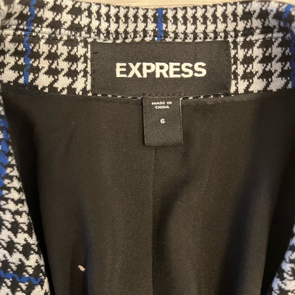 Express Plaid Blazer - Size 6 - Picture 2 of 8